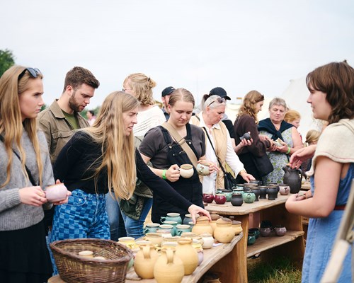 Boder på Moesgaard Vikingedage.